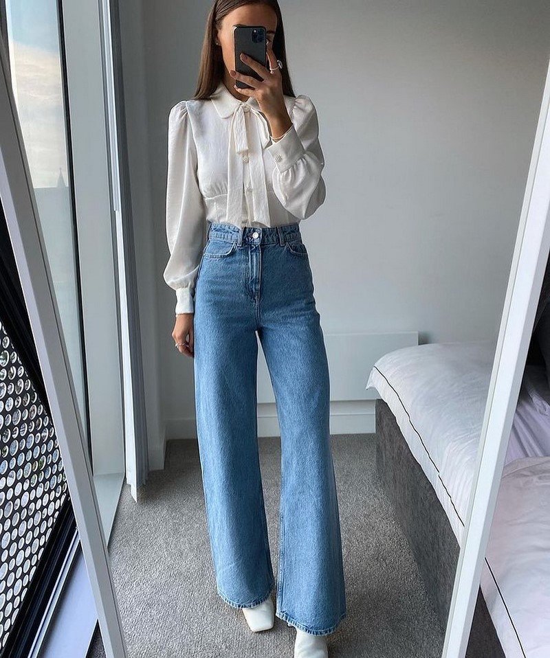 Джинсы клеш